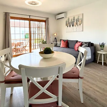 Markethome Bouganvillas 2 Apartment *