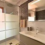 Appartamento Markethome Bouganvillas 2 *