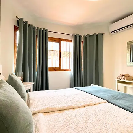 Appartement Markethome Bouganvillas 2 *
